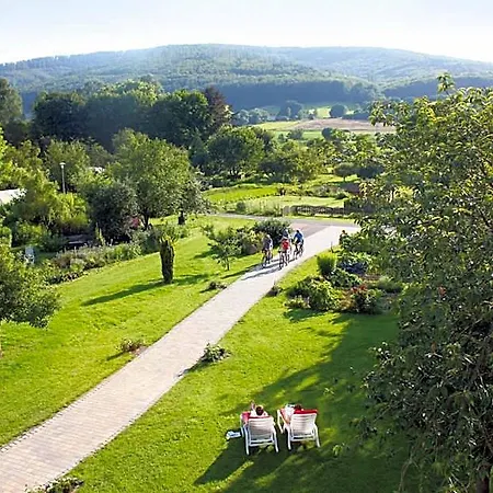 Hotel & Restaurant Kronenhof Am Weser-radweg